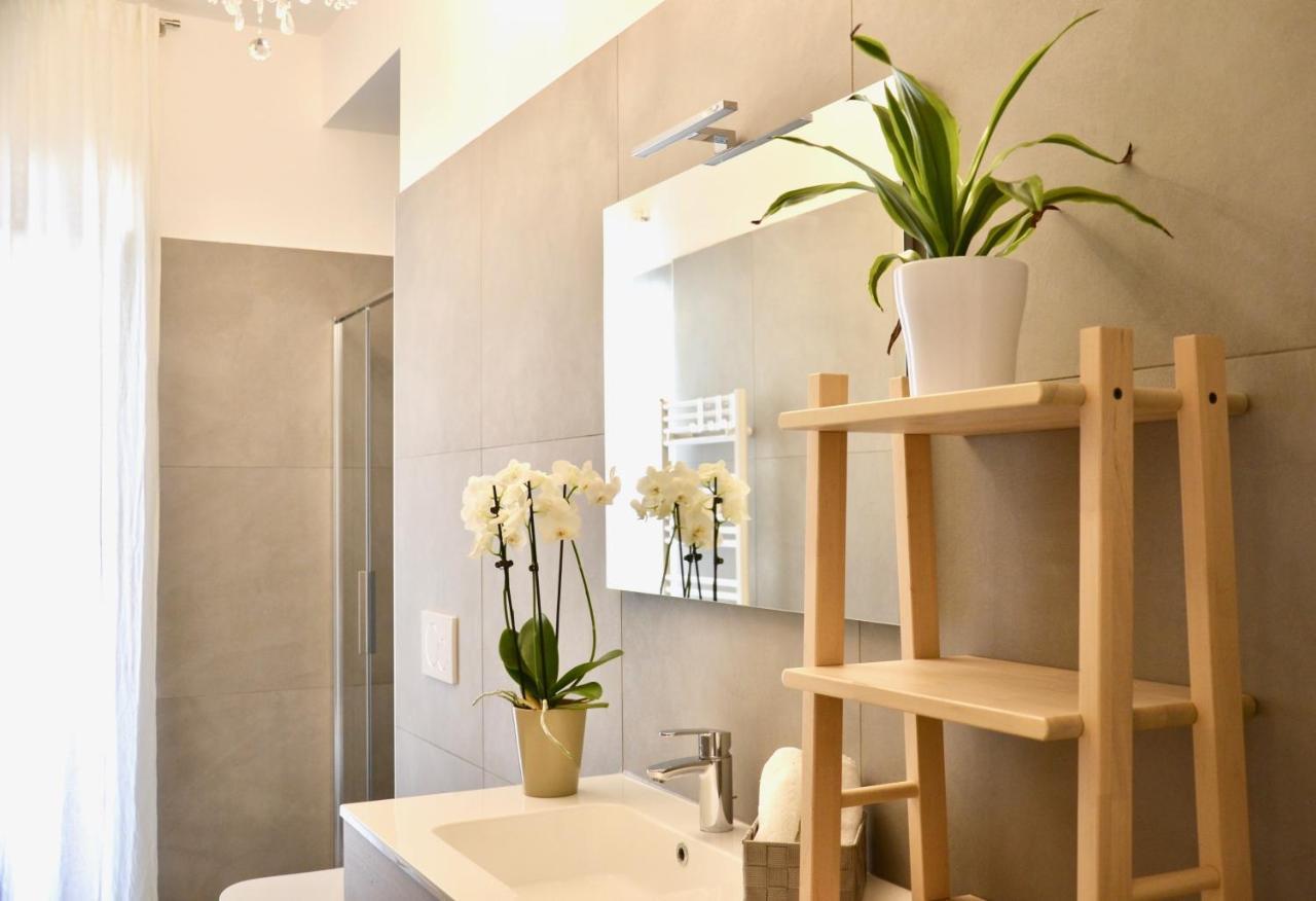 Flats4Rent Nikos Lägenhet Verona Exteriör bild